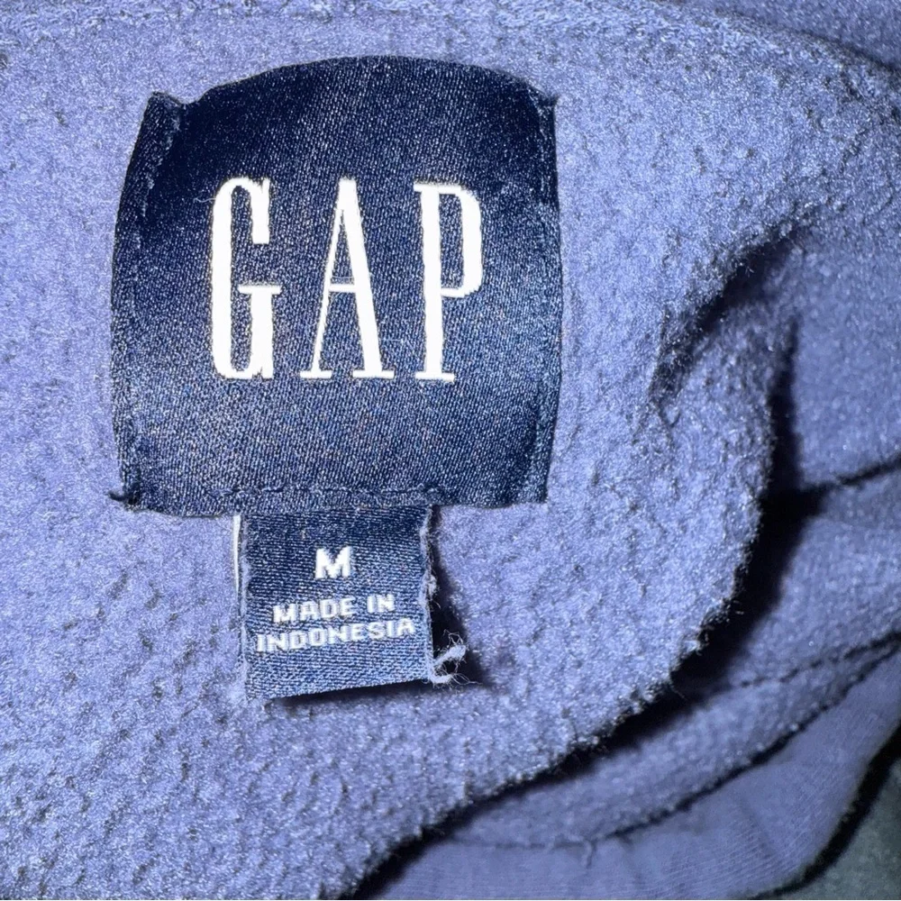 GAP Men's Hoodie in Classic Blue Size M
